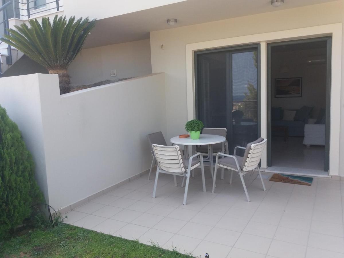 Lena's Fresh Studio Near The Airport With Seaview Artemida (Attica)