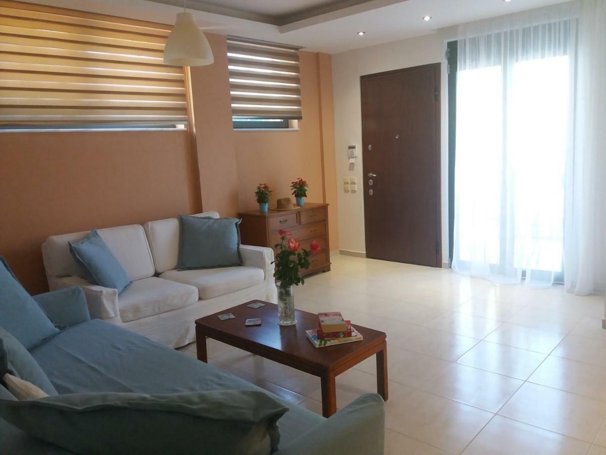Lena's Fresh Studio Near The Airport With Seaview Holiday home