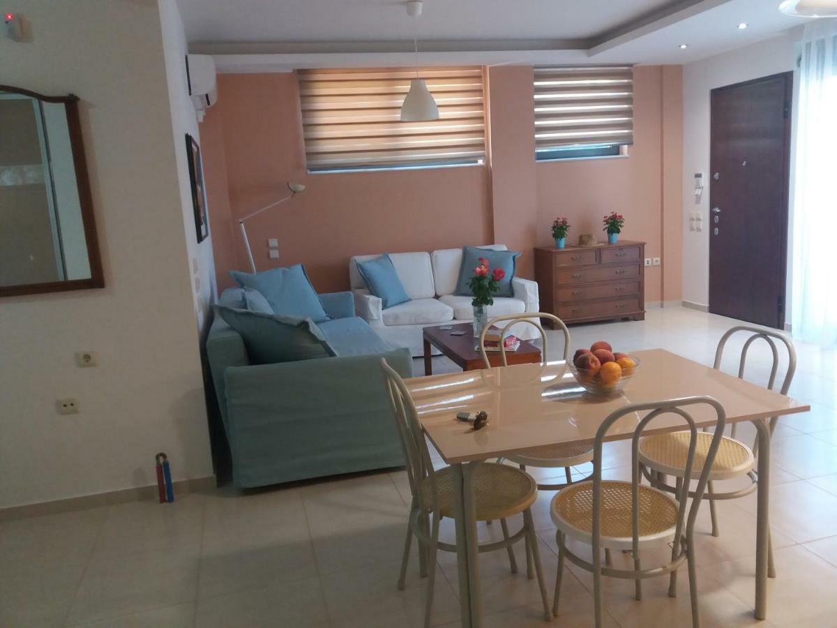 Holiday home Lena's Fresh Studio Near The Airport With Seaview *